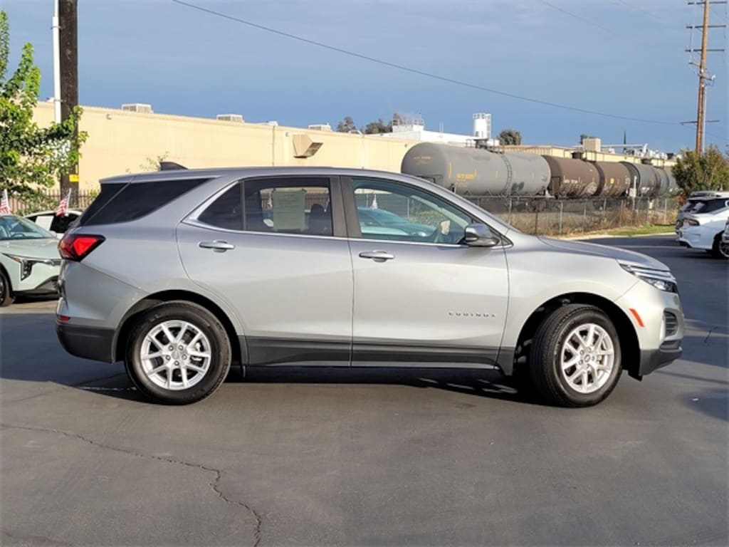 Used 2023 Chevrolet Equinox LT w/2FL SUV