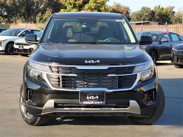 2026 Kia Seltos LX photo 2