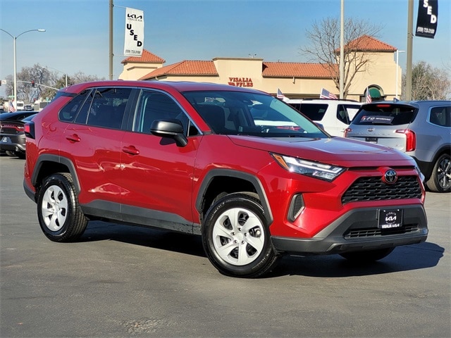 Used 2024 Toyota RAV4 LE with VIN 2T3F1RFV6RW452400 for sale in Northfield, Minnesota