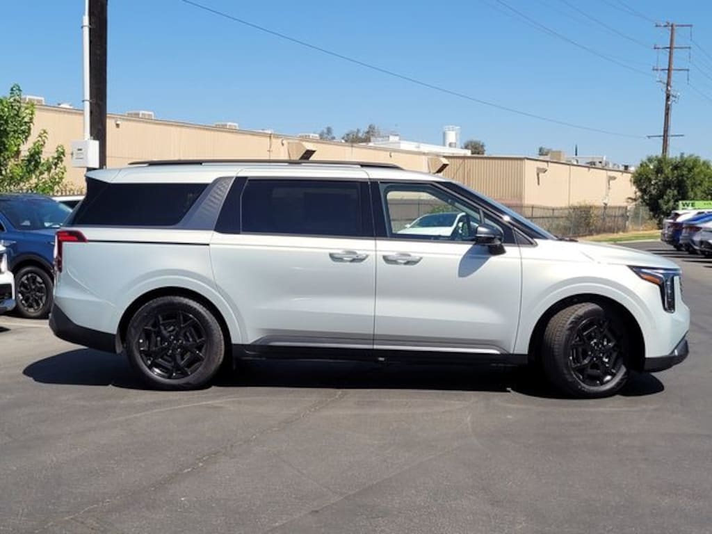 New 2026 Kia Carnival Hybrid SX Prestige Van Passenger Van
