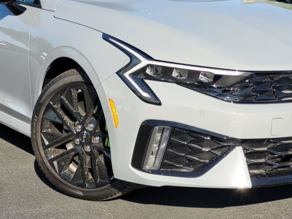 New 2026 Kia K5 GT Sedan
