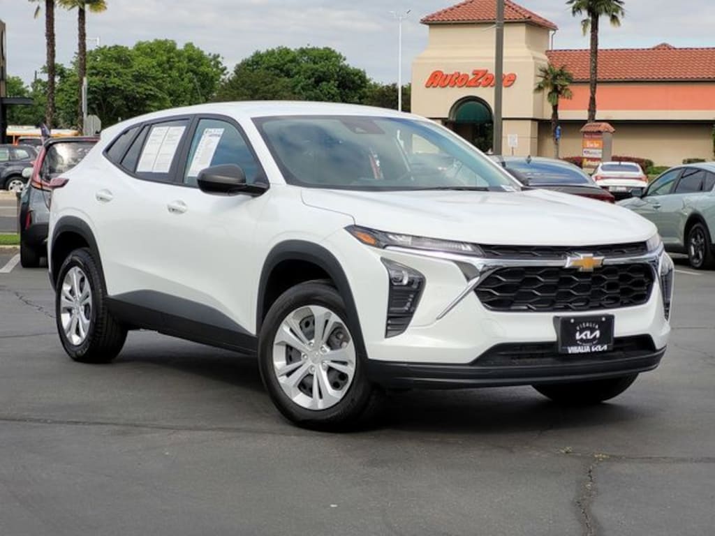 Used 2024 Chevrolet Trax LS SUV