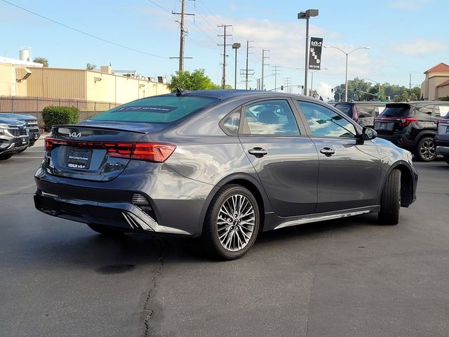 2024 Kia Forte GT-Line photo 5