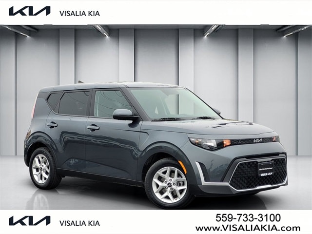 2024 Kia Soul LX's photo