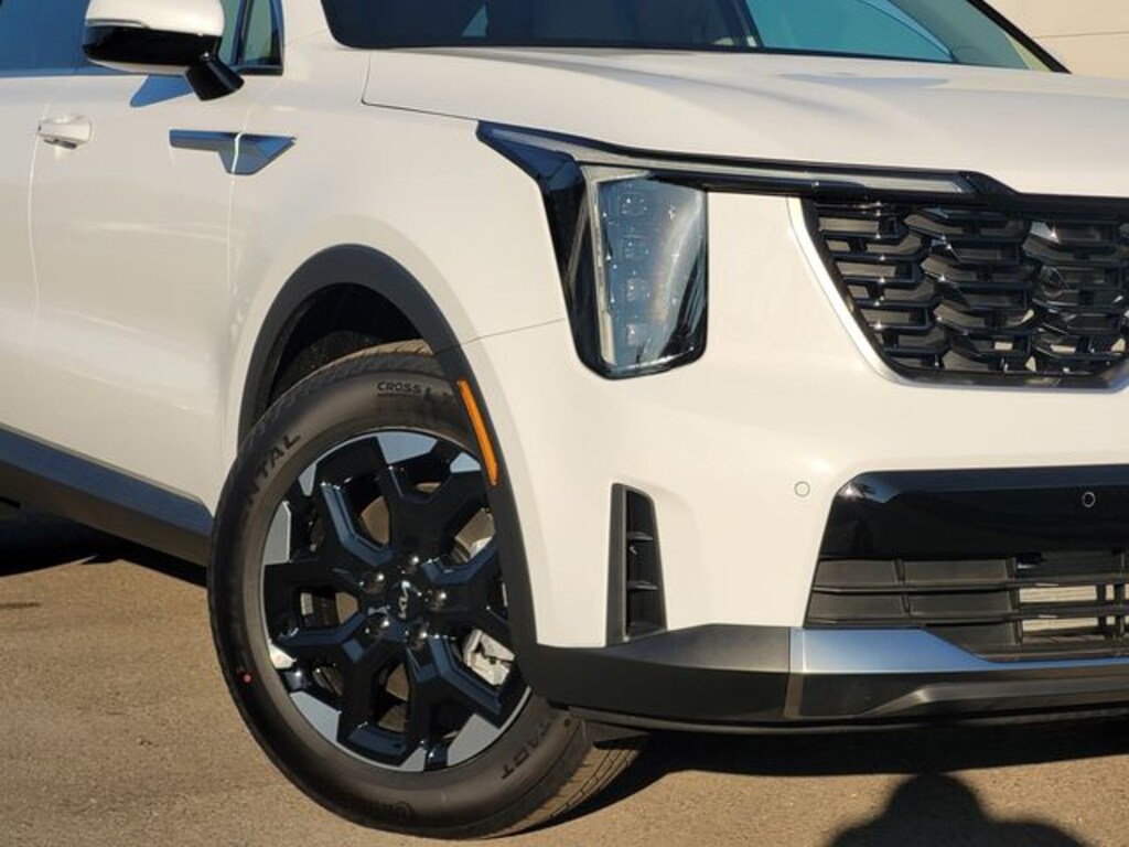New 2026 Kia Sorento S SUV