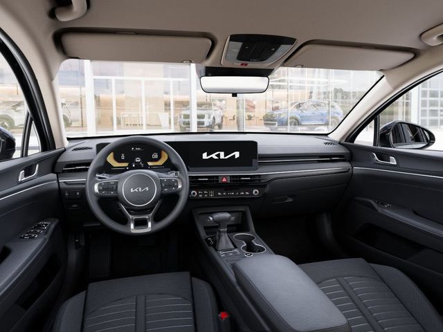 2026 Kia K5 LXS - Photo 14