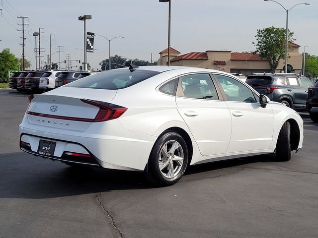 2021 Hyundai Sonata SE photo 4