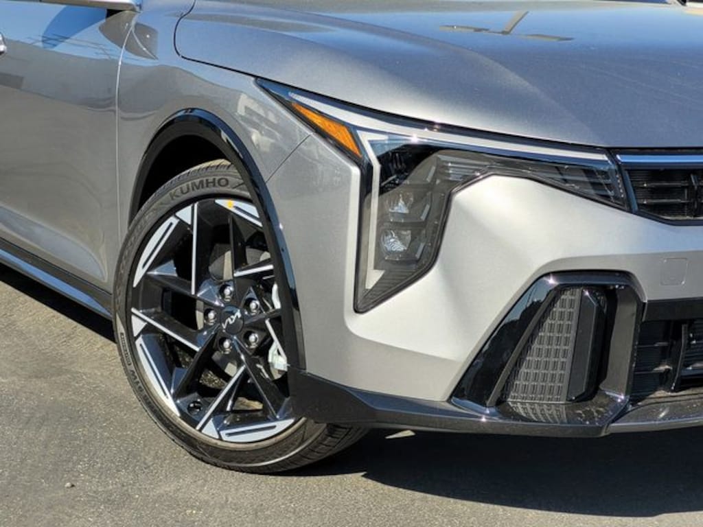 New 2026 Kia K4 GT-Line Sedan