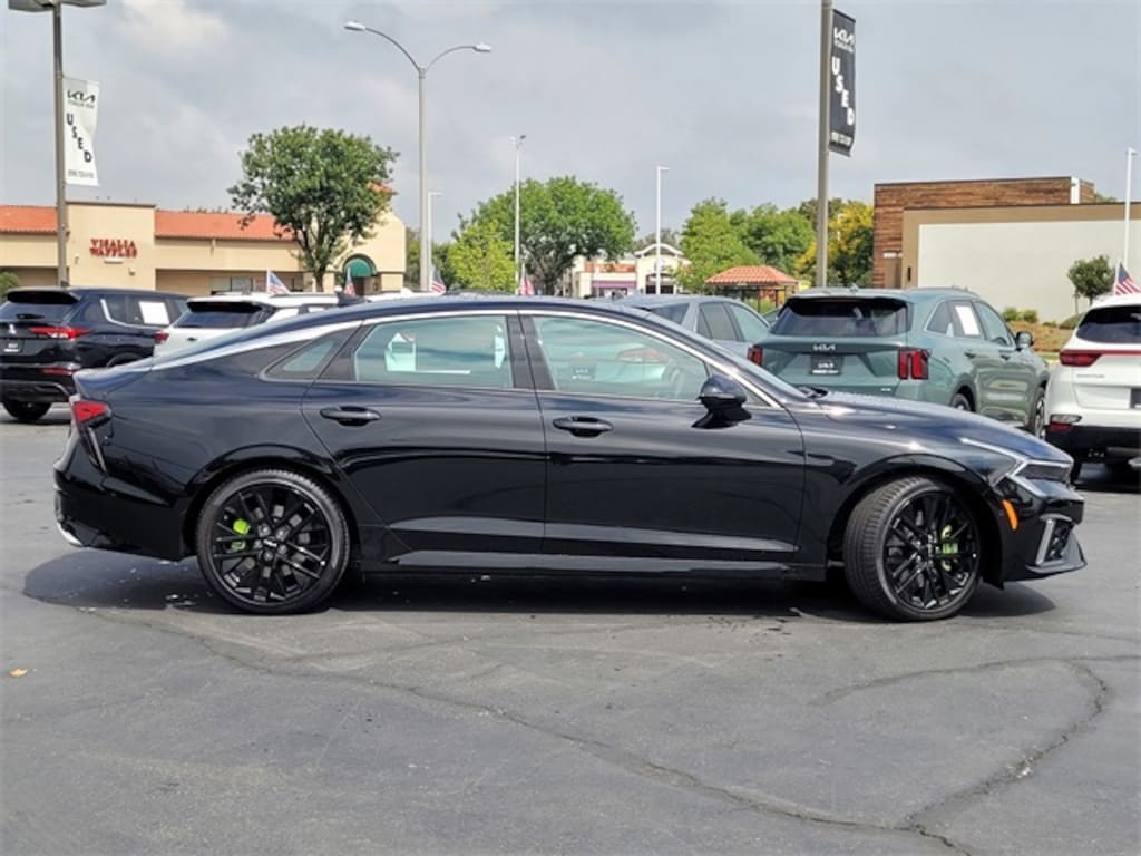 New 2026 Kia K5 GT Sedan