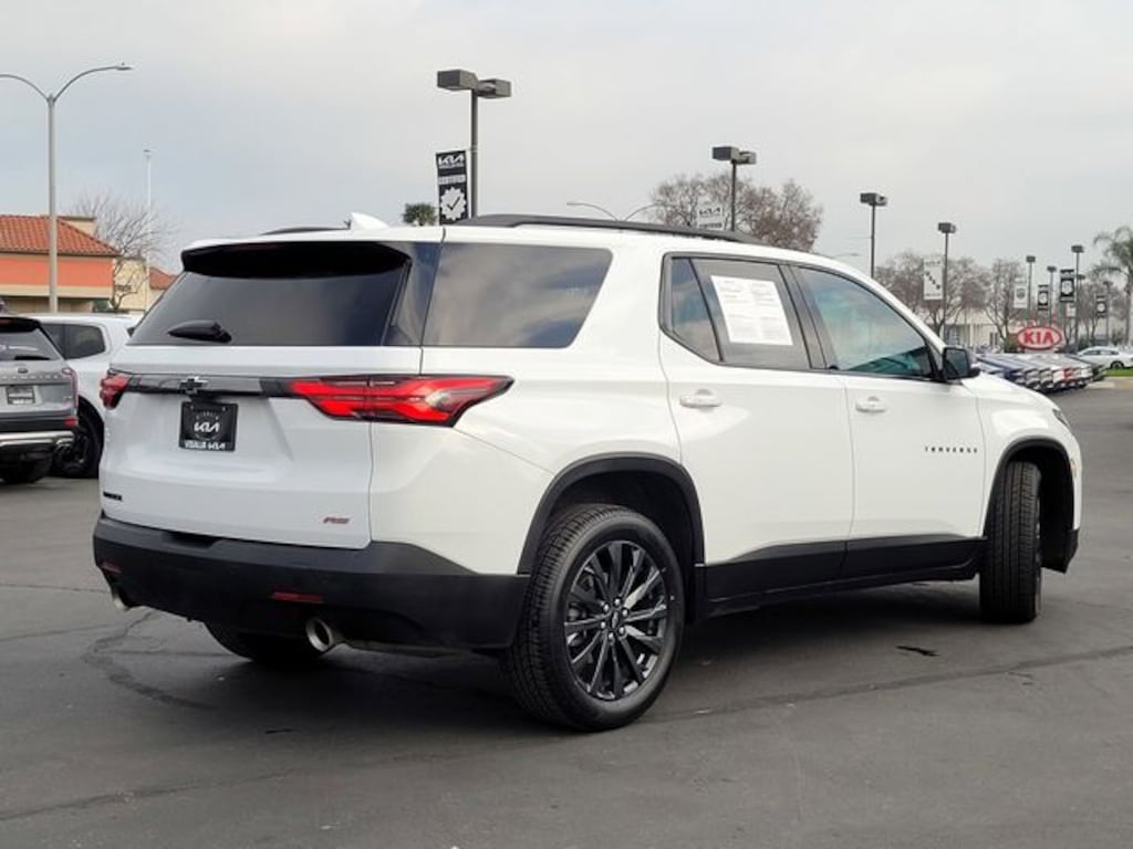 Used 2023 Chevrolet Traverse RS SUV