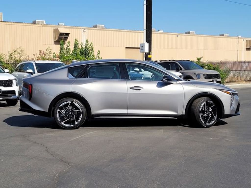 New 2026 Kia K4 GT-Line Sedan