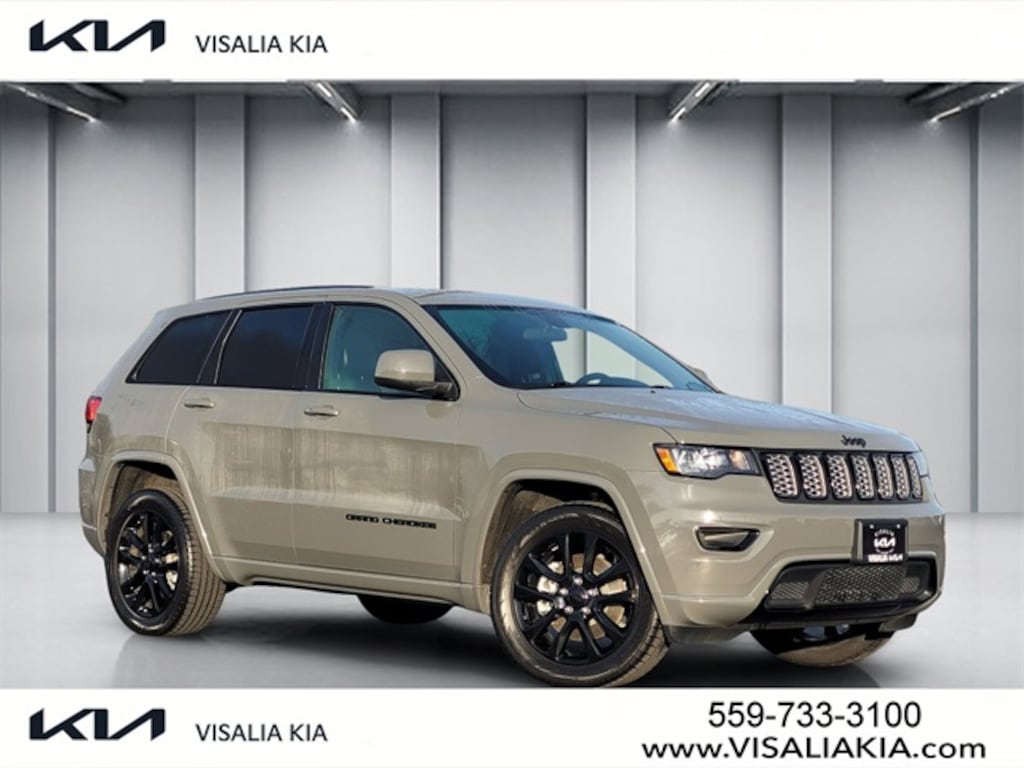 Used 2021 Jeep Grand Cherokee Laredo SUV