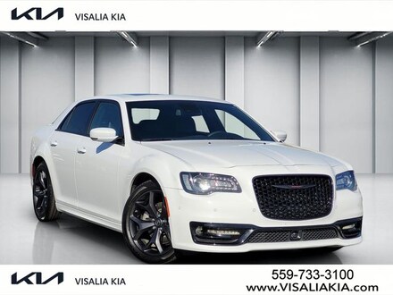 2023 Chrysler 300 S Sedan