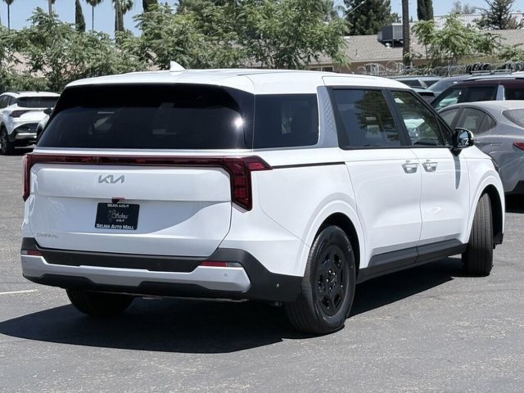 New 2026 Kia Carnival LX Van Passenger Van