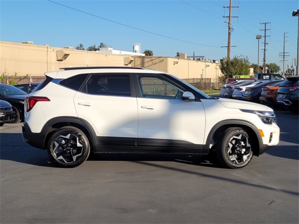 New 2026 Kia Seltos EX SUV