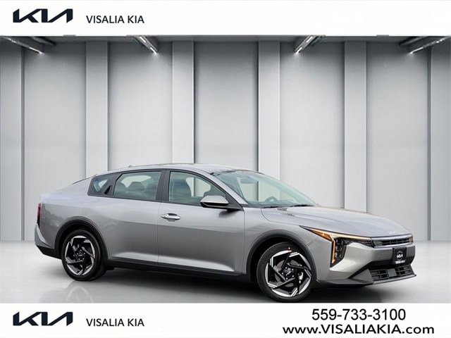 2025 Kia K4 EX's photo