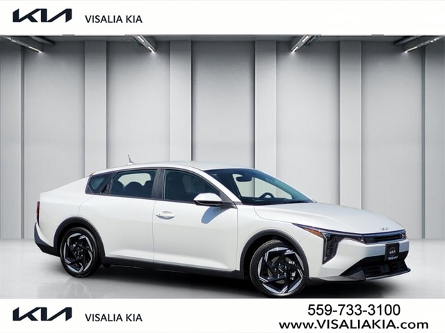 2025 Kia K4 EX's photo