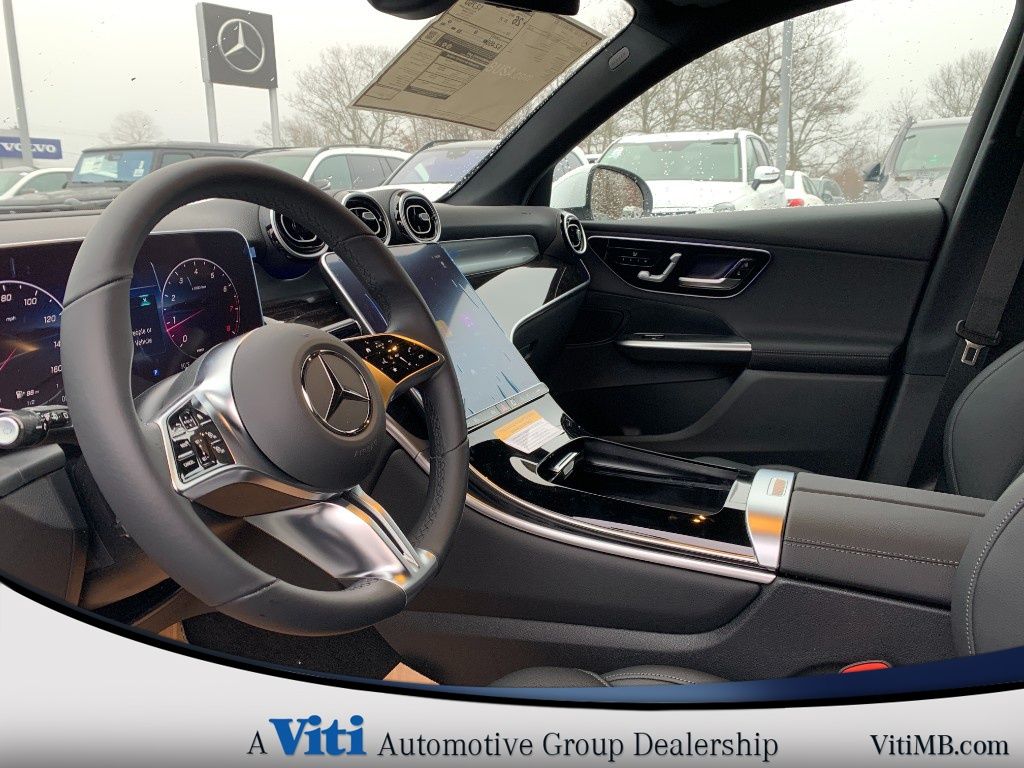 2025 Mercedes-Benz GLC Base - Photo 11
