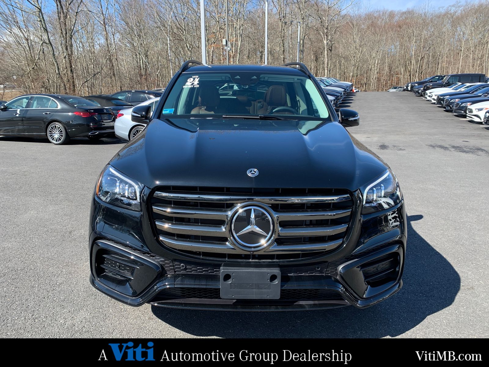 2024 Mercedes Benz GLS 580 4MATIC photo 3