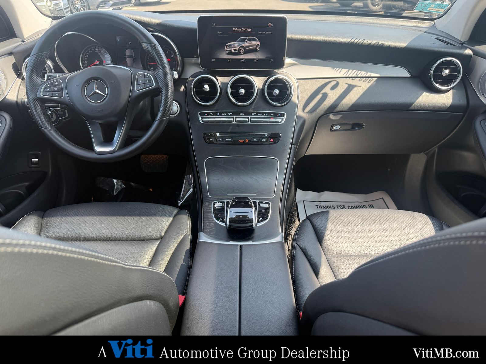 2019 Mercedes Benz GLC 300 4MATIC photo 2