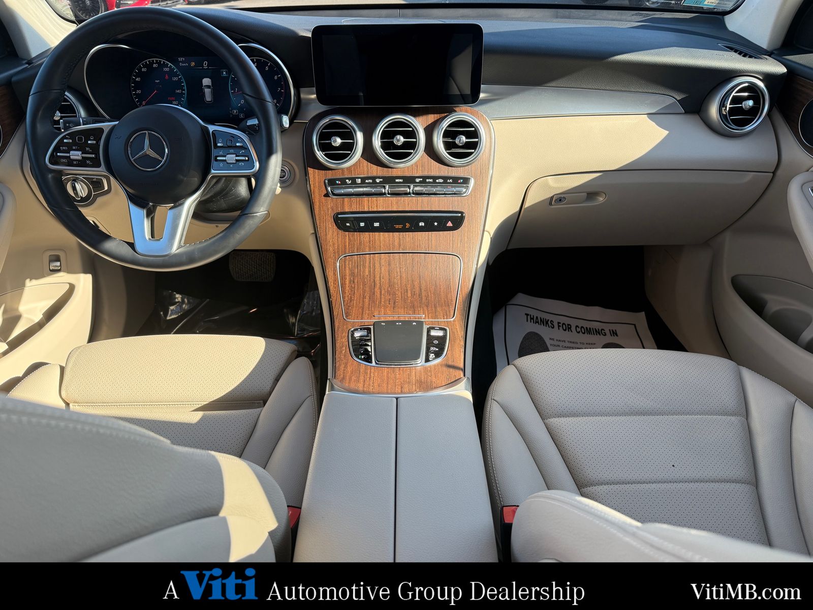 2022 Mercedes Benz GLC 300 4MATIC photo 2