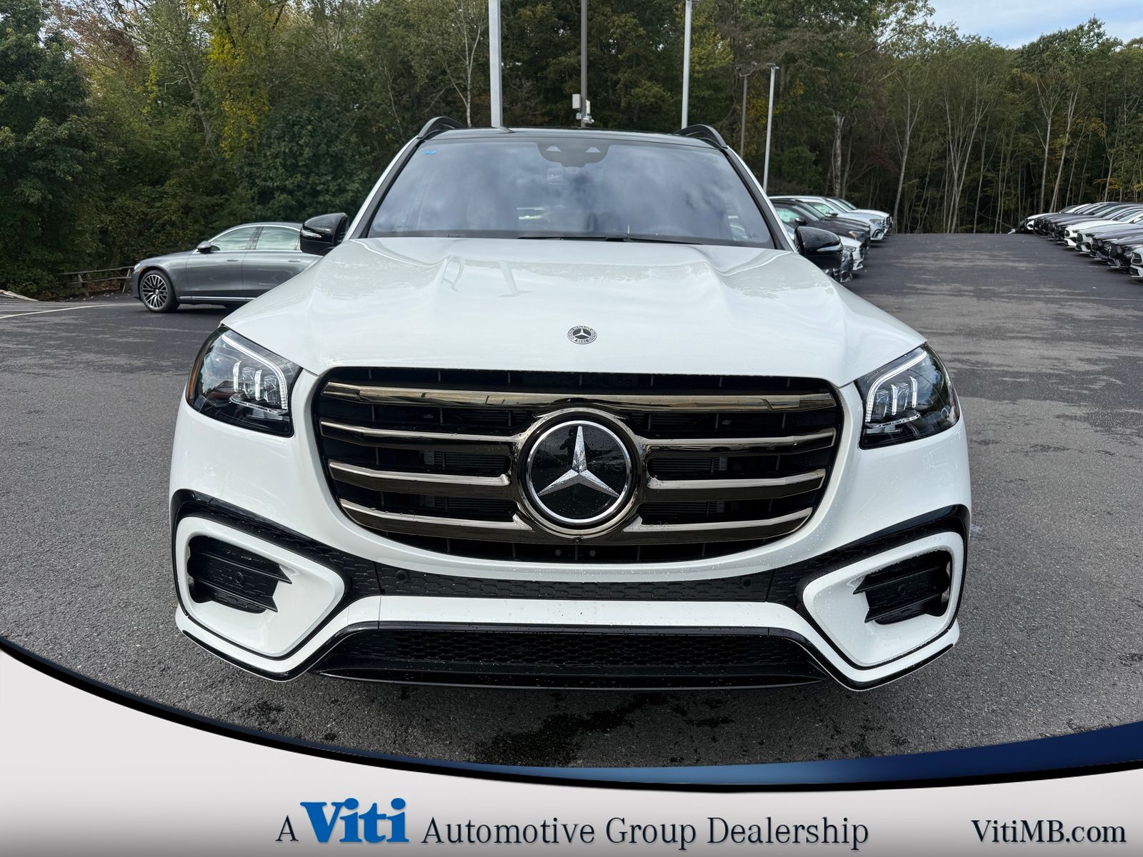 2026 Mercedes Benz GLS 450 4MATIC photo 3