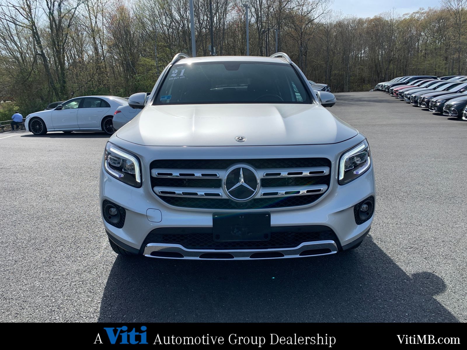 2021 Mercedes Benz GLB 250 photo 3