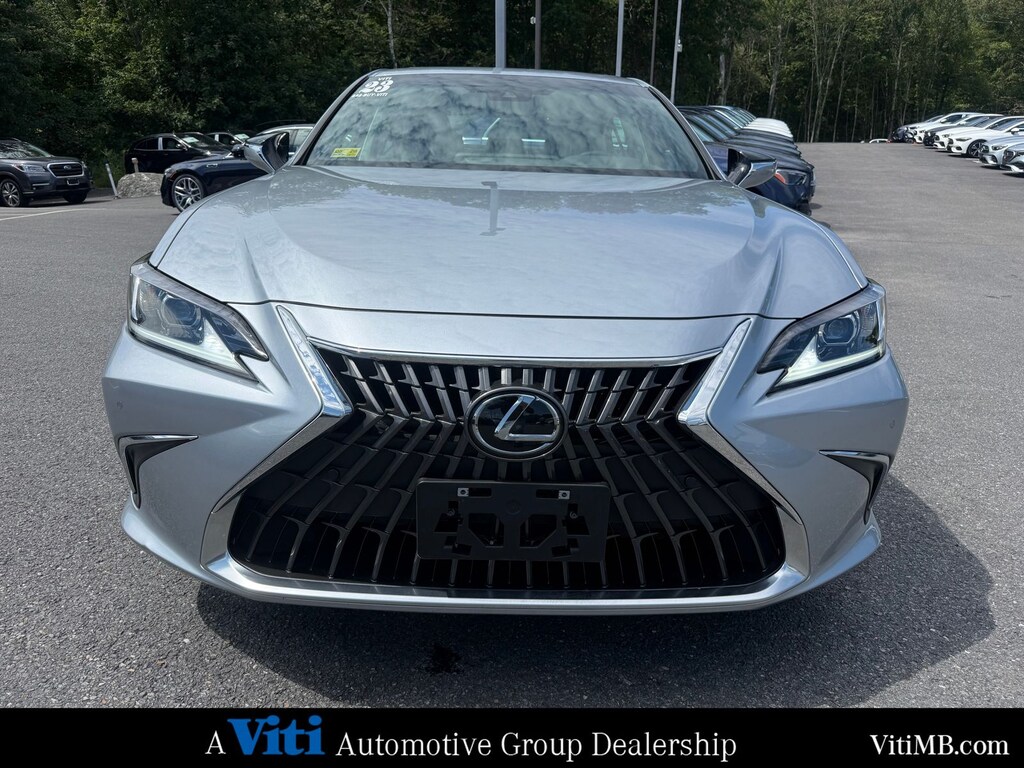 Used 2023 Lexus ES 350 Sedan