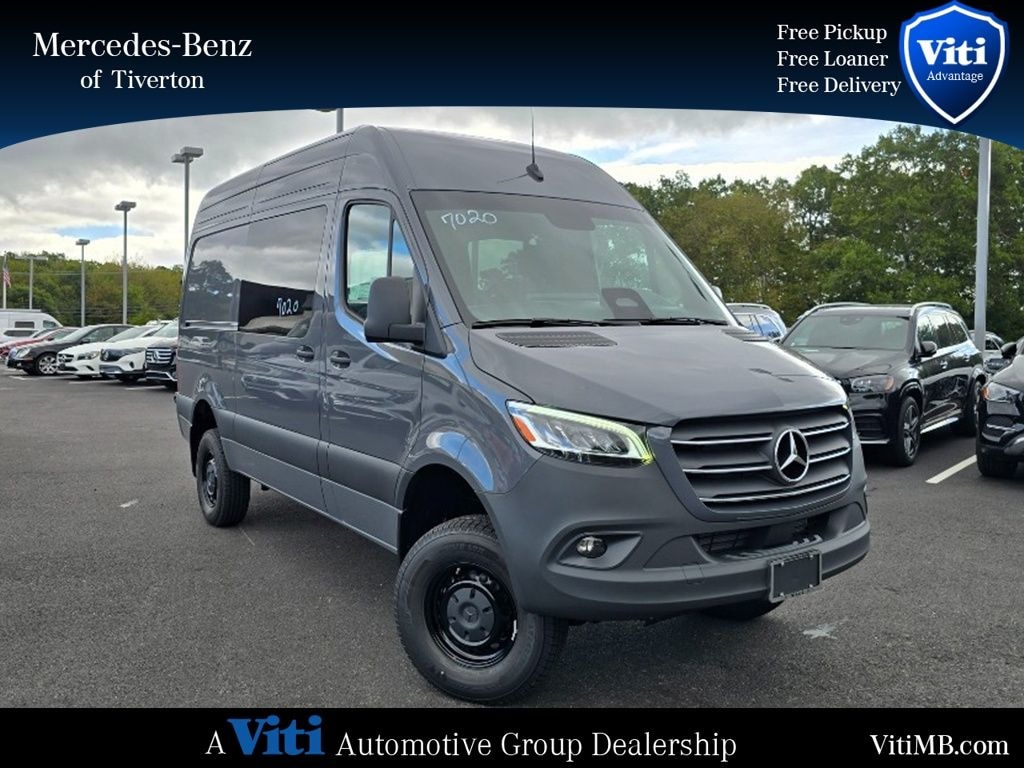 New 2025 Mercedes-Benz Sprinter 2500 Cargo 144 WB Cargo Van