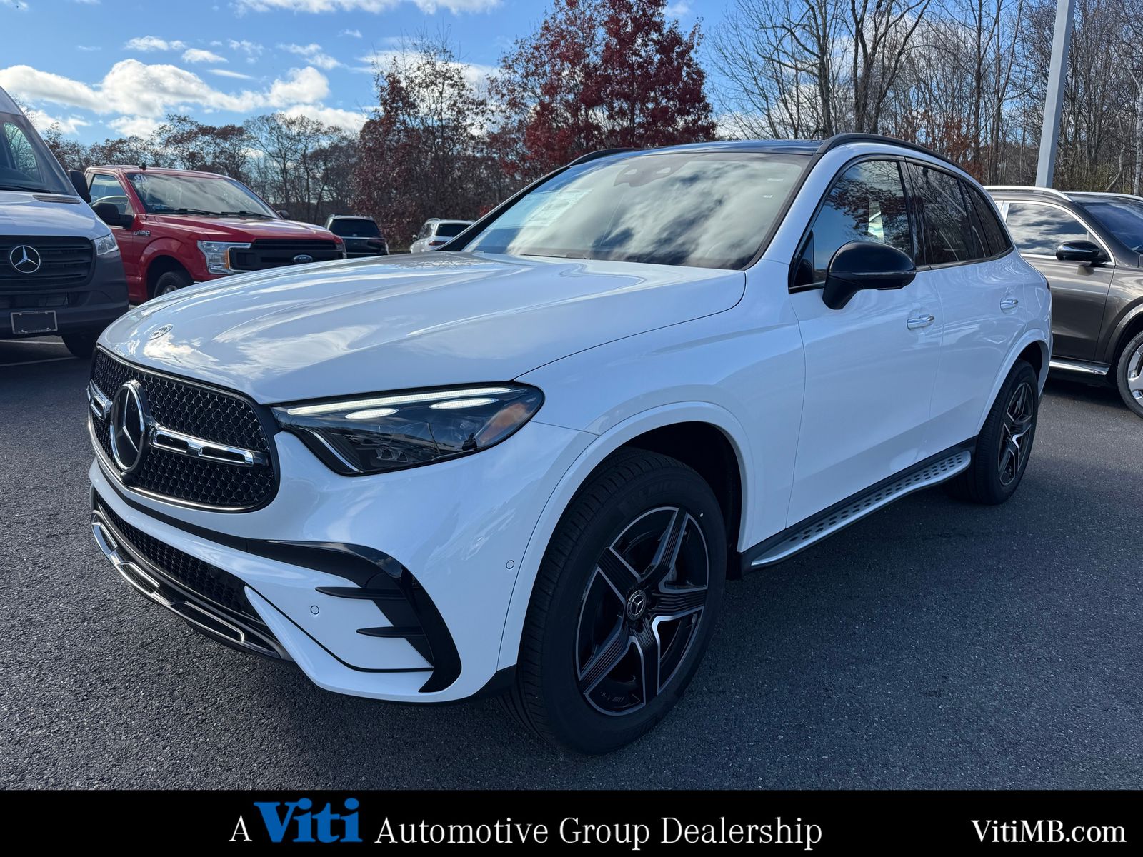 2026 Mercedes Benz GLC 300 4MATIC photo 4