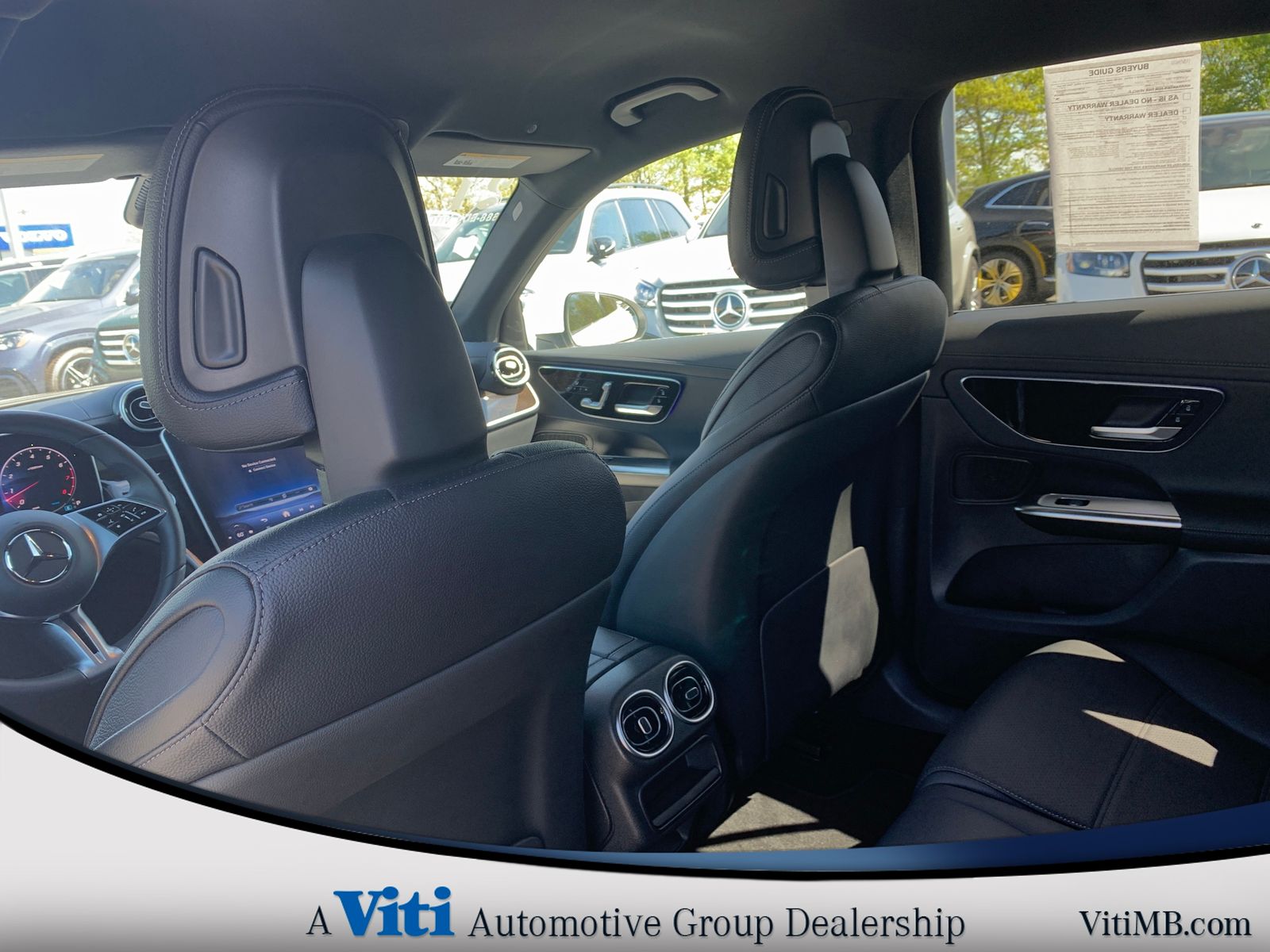 2024 Mercedes-Benz GLC GLC 300 - Photo 20
