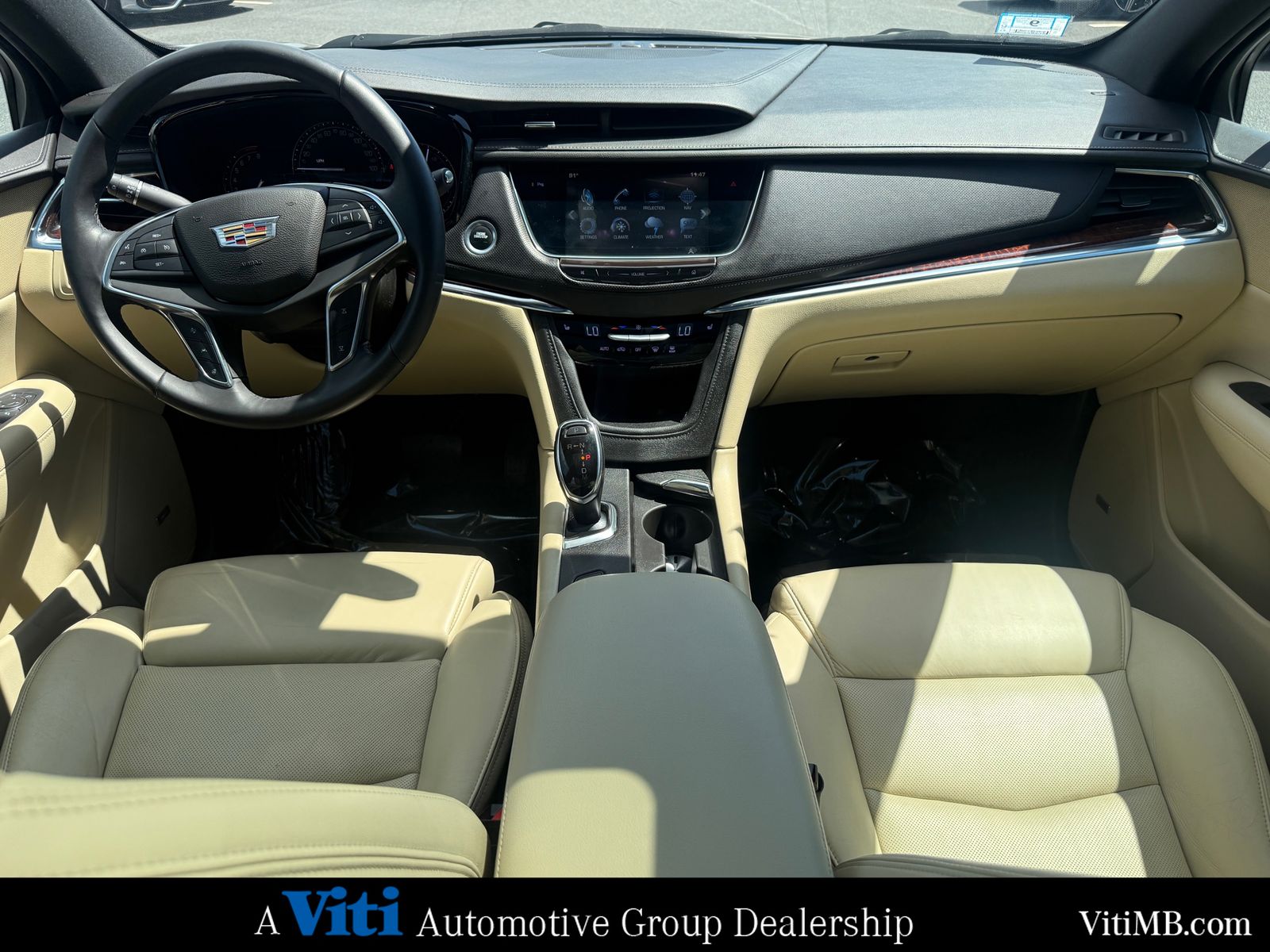 Used 2017 Cadillac XT5 Luxury with VIN 1GYKNDRS5HZ163766 for sale in Tiverton, RI