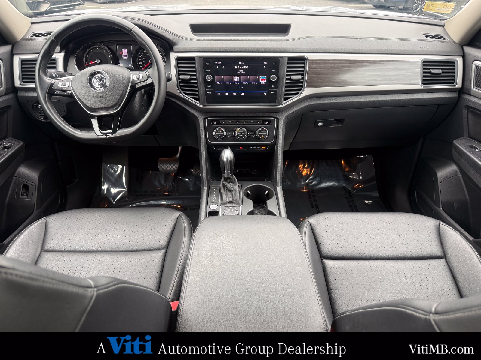 Used 2019 Volkswagen Atlas SE w/Tech with VIN 1V2UR2CA5KC530777 for sale in Tiverton, RI