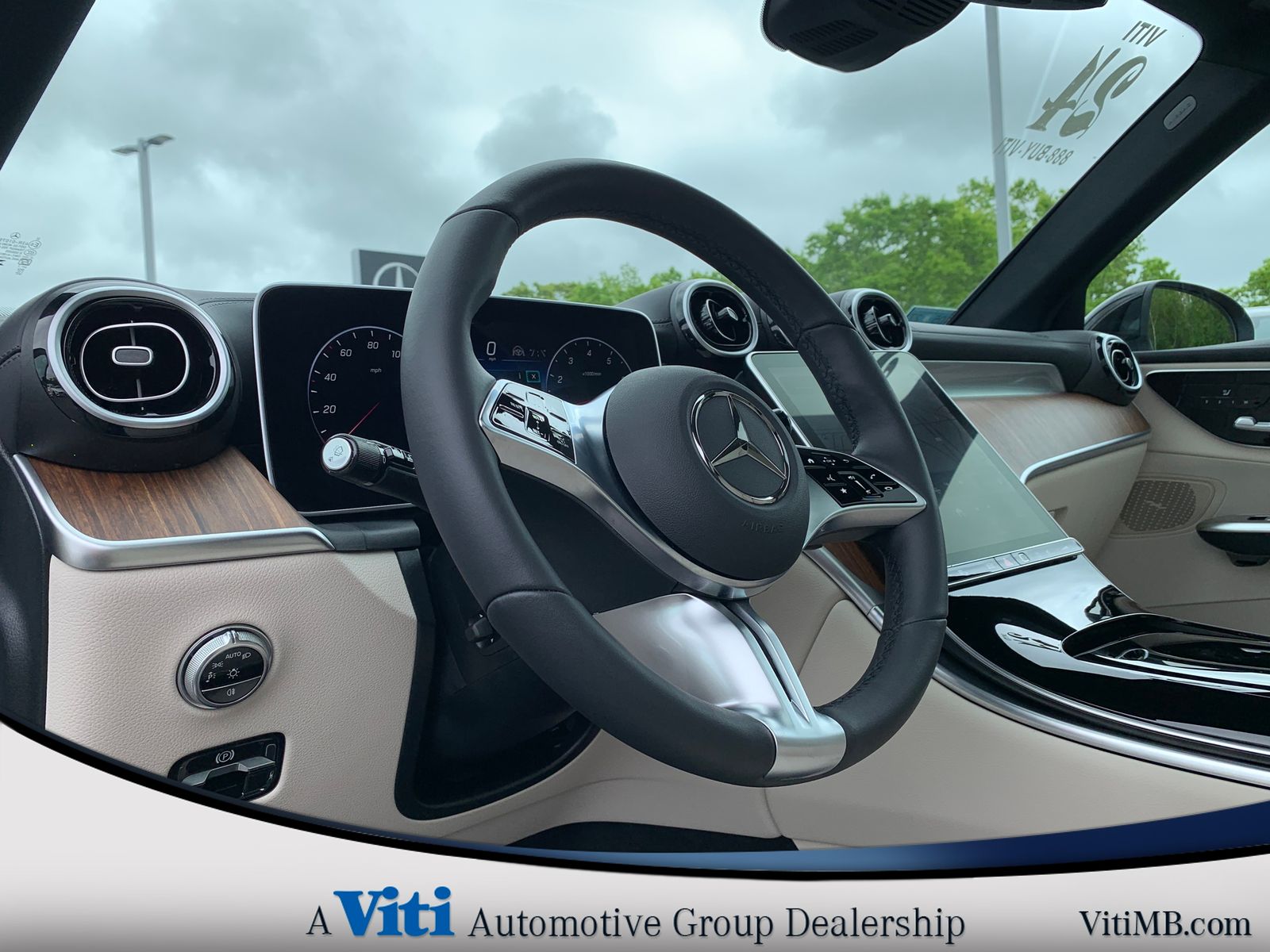 2024 Mercedes-Benz GLC GLC 300 - Photo 17