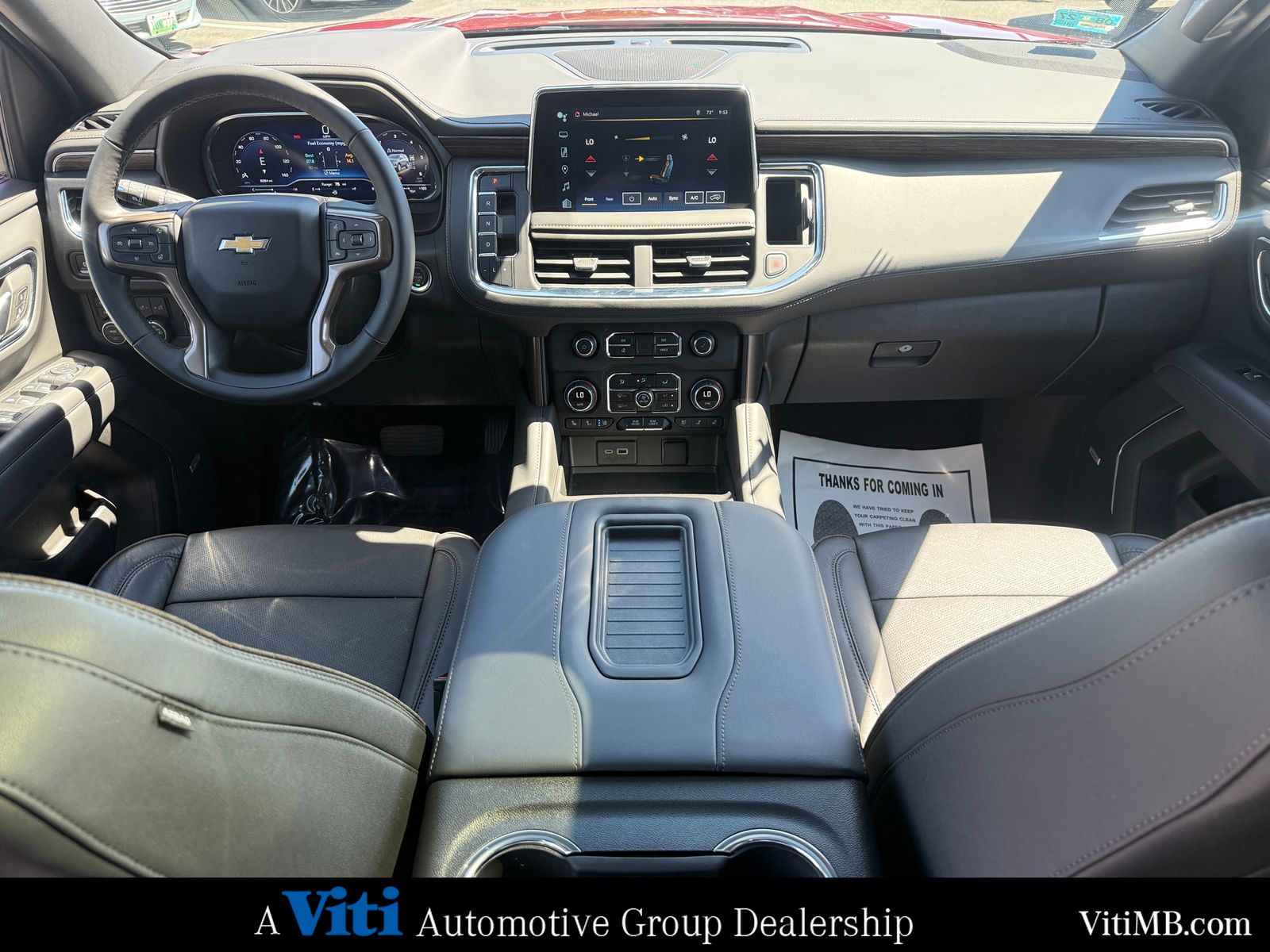 2024 Chevrolet Suburban High Country photo 2