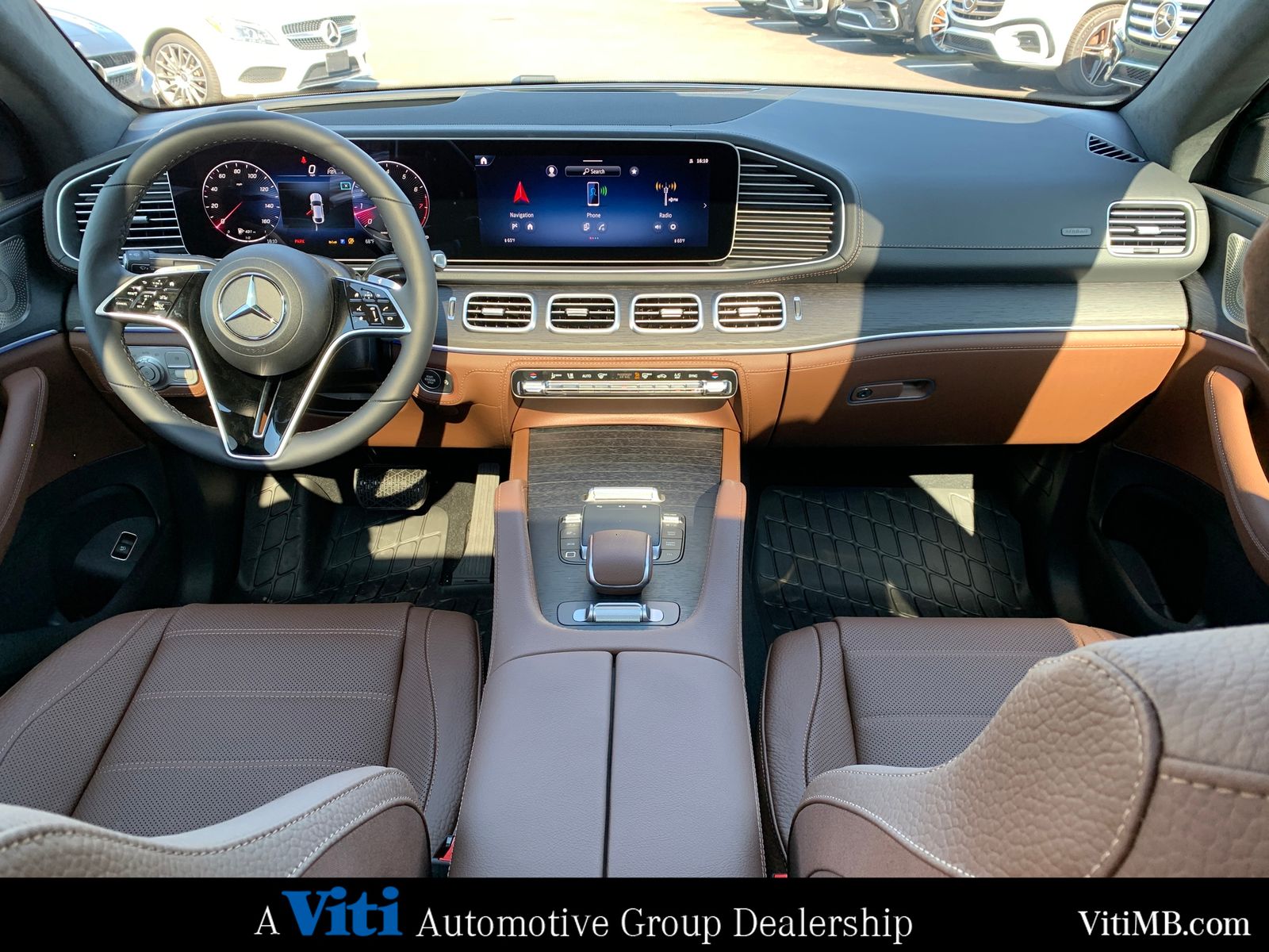 2025 Mercedes Benz GLE 450 4MATIC photo 2