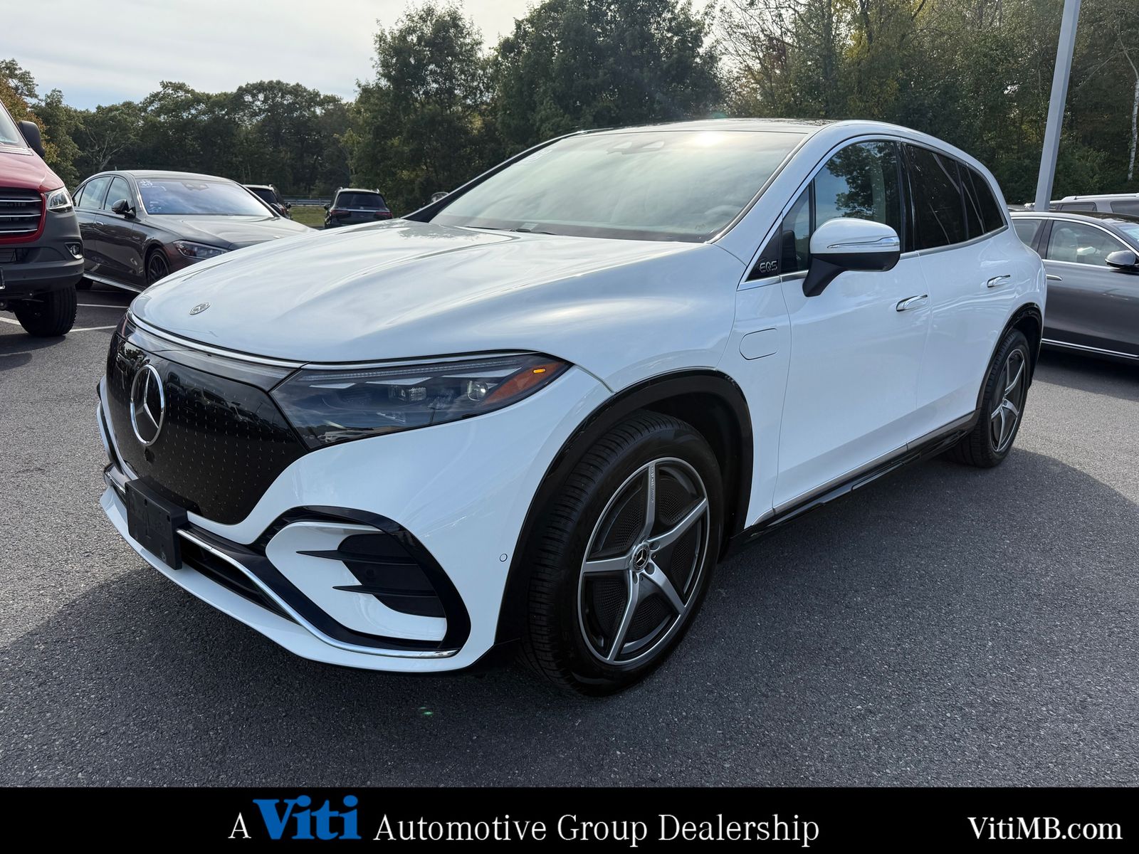 2023 Mercedes Benz EQS SUV 580 4MATIC photo 4