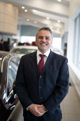 Staff member Russ Machado | Service Advisor from ID_1db27d80b0b1