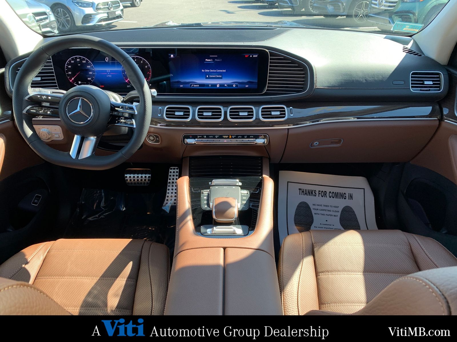 2024 Mercedes Benz GLS 580 4MATIC photo 2