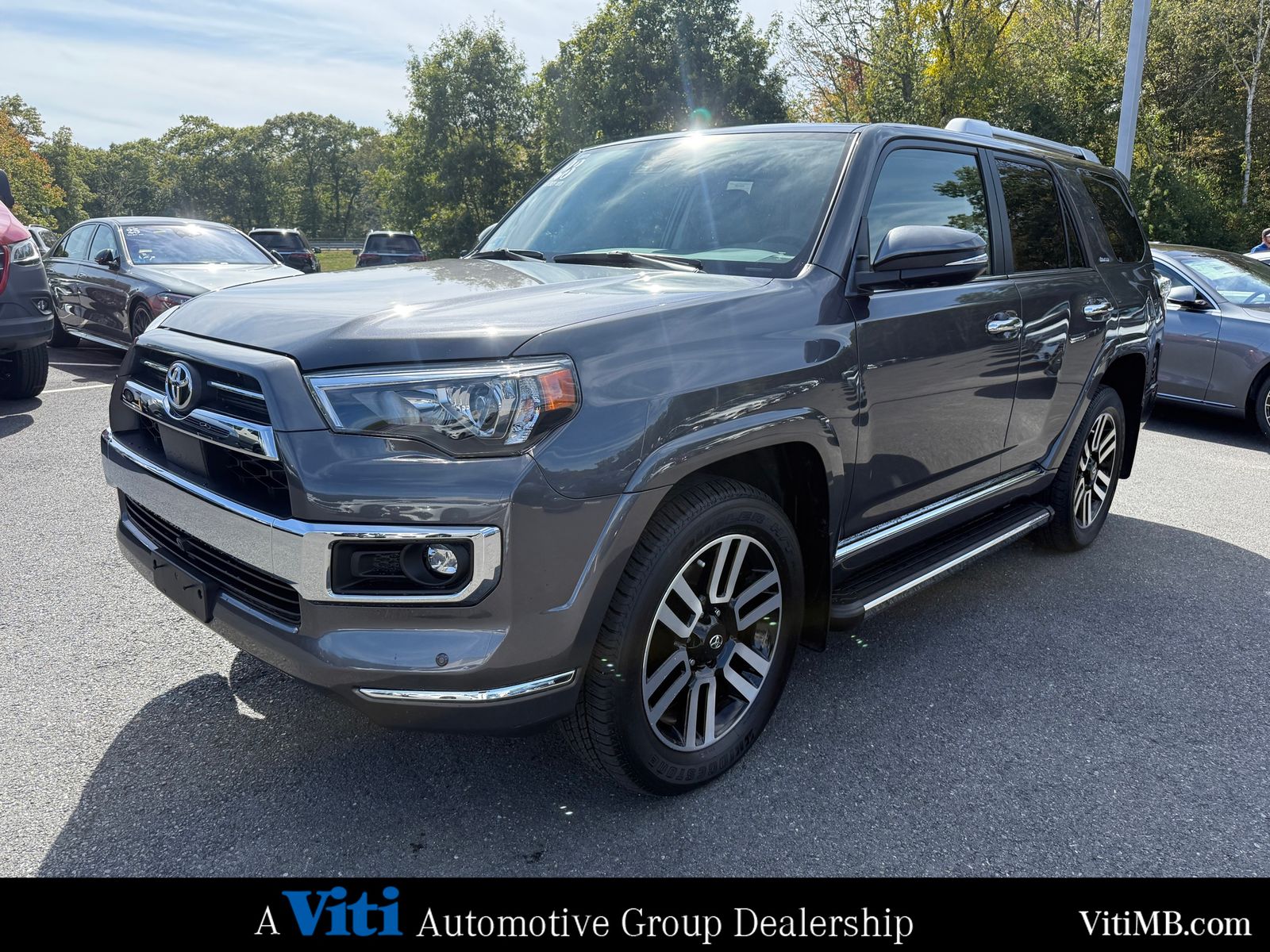 2023 Toyota 4Runner Limited photo 2