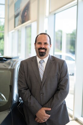 Staff member Greg Falk         | Sales Manager from ID_b76d4d03ff9a