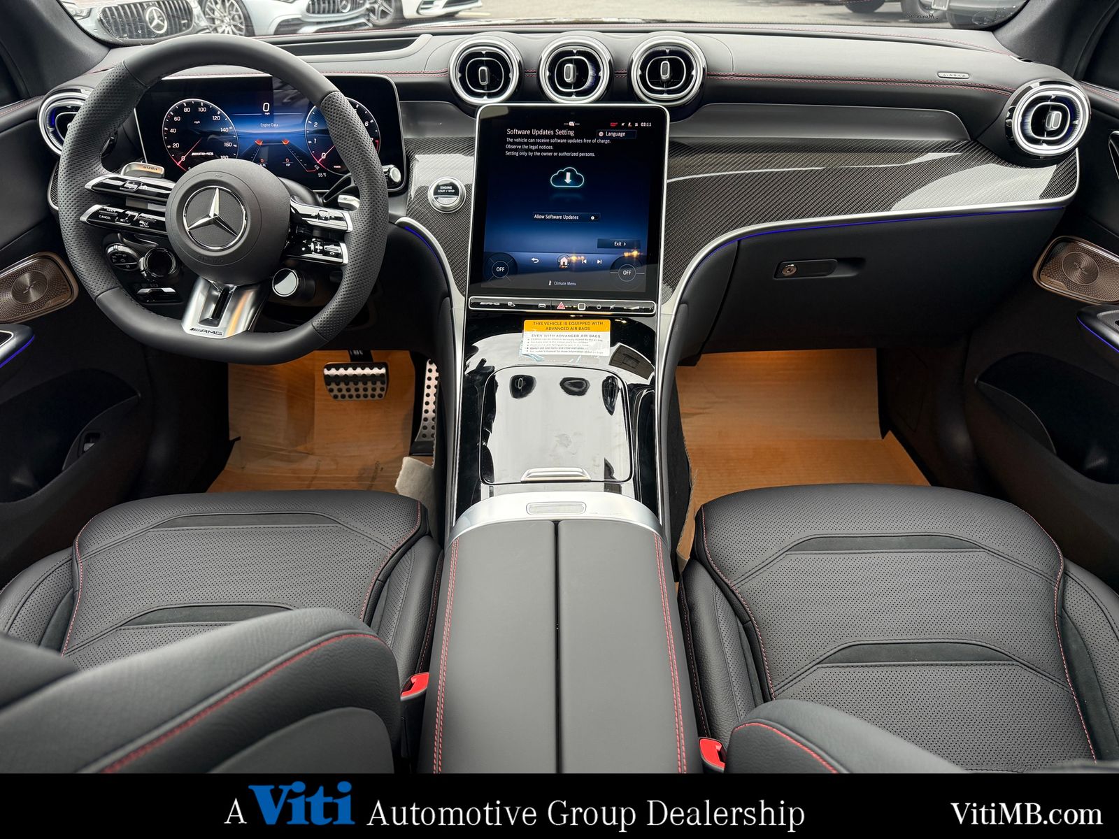 2026 Mercedes Benz GLC 43 AMG photo 2