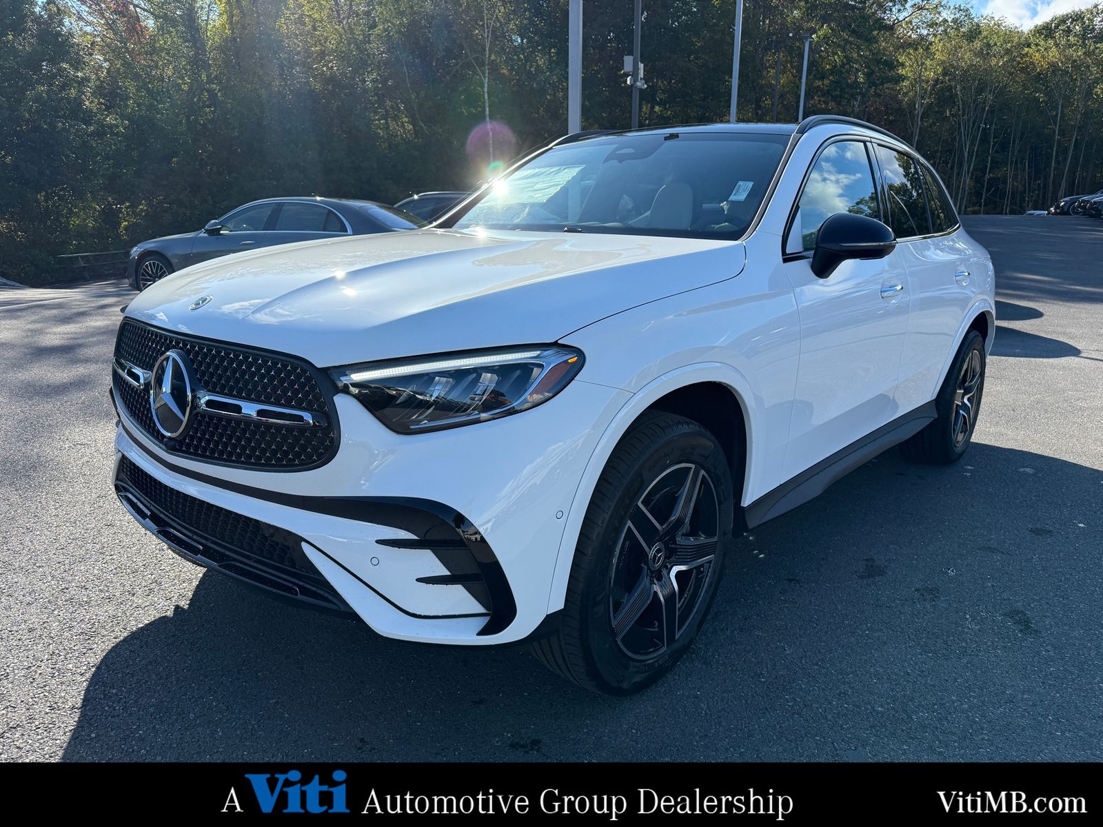 2026 Mercedes Benz GLC 300 4MATIC photo 2
