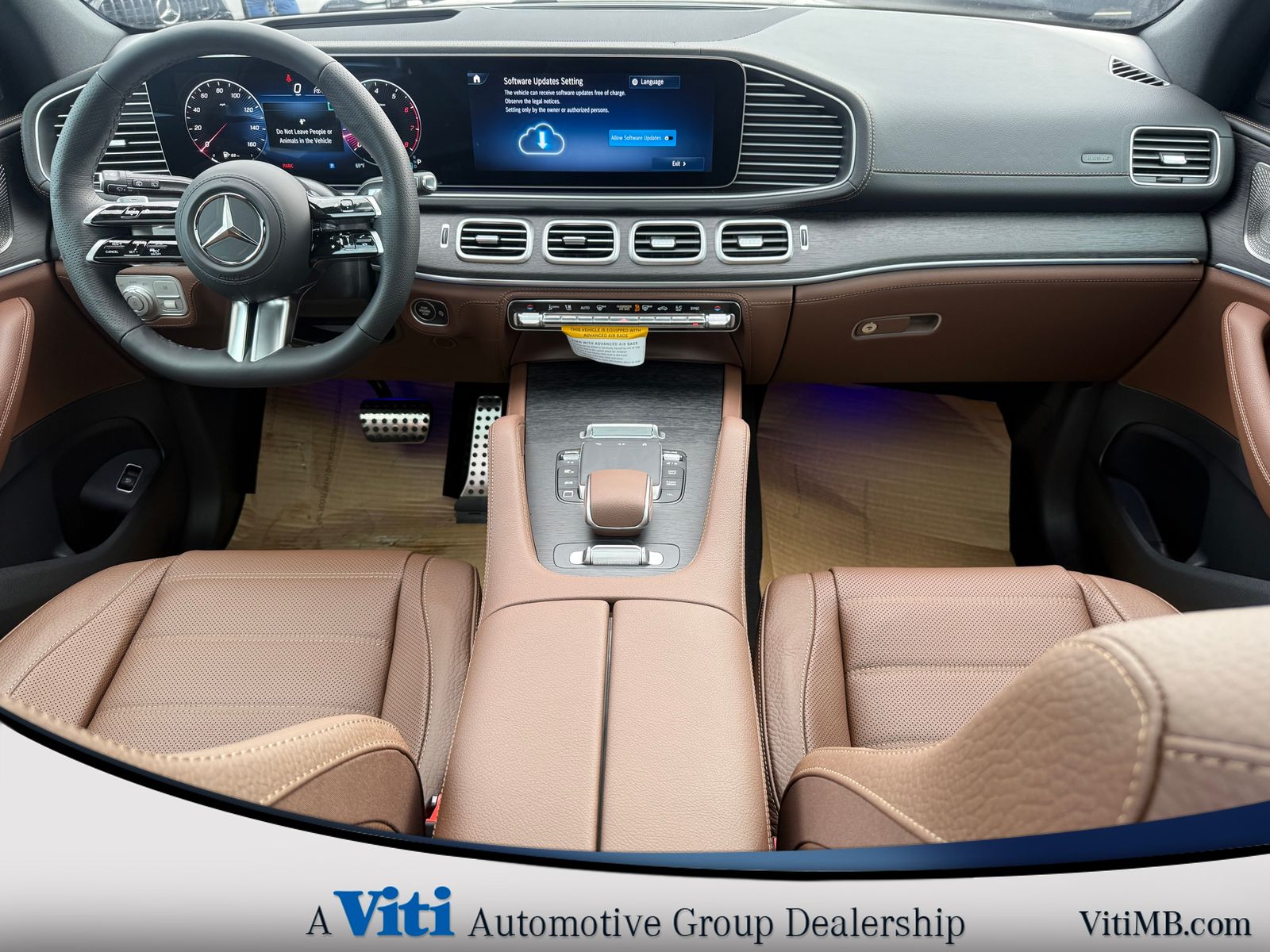 2026 Mercedes Benz GLS 450 4MATIC photo 2