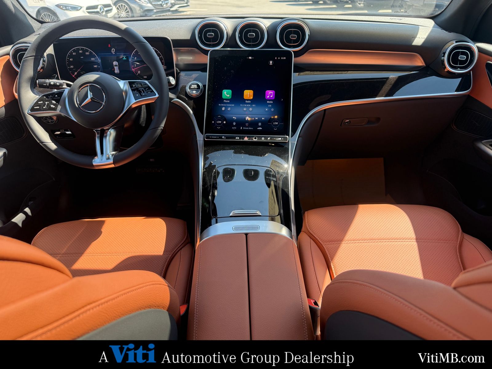 2026 Mercedes Benz GLC 300 4MATIC photo 2