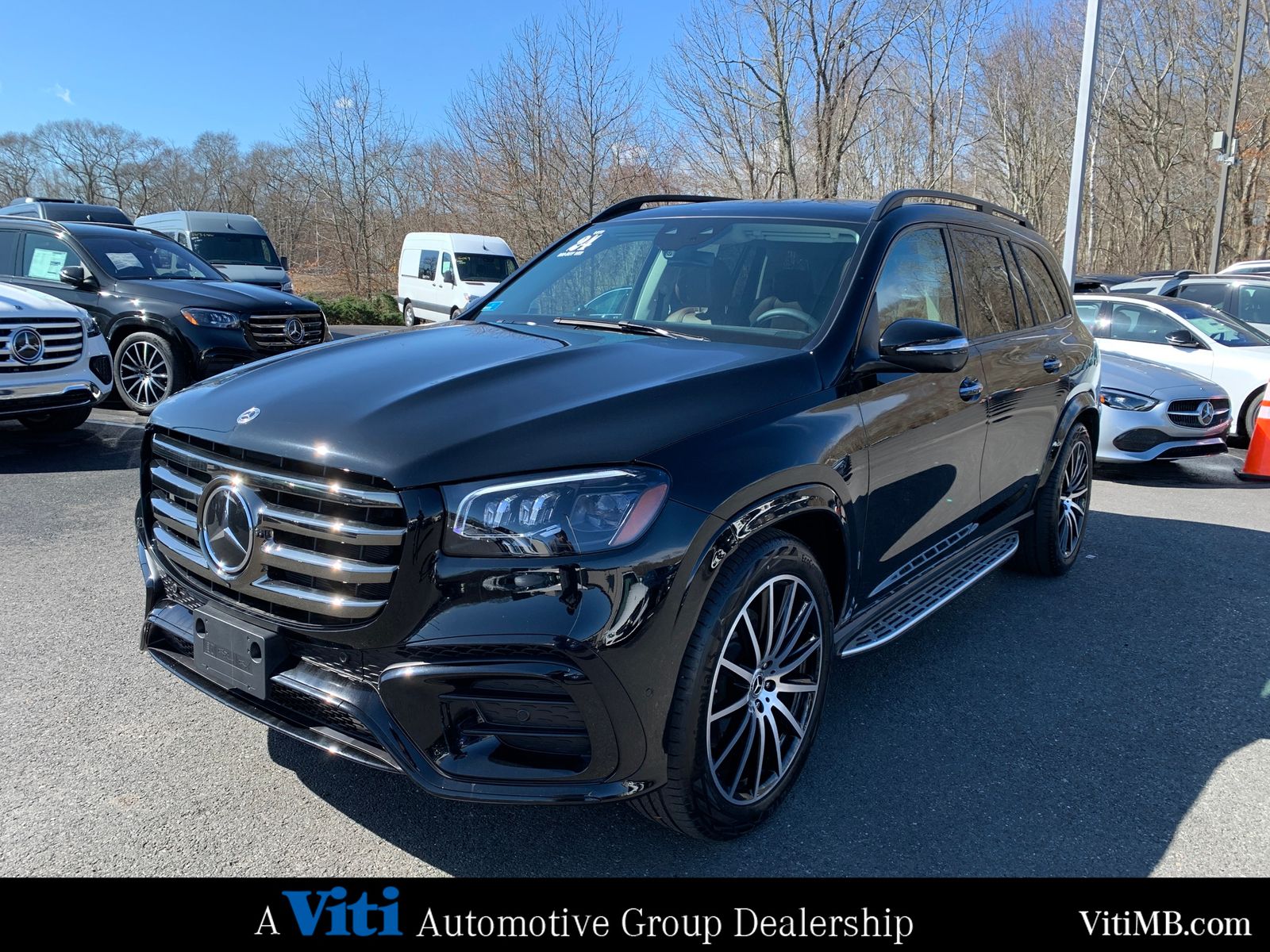 2024 Mercedes Benz GLS 580 4MATIC photo 4