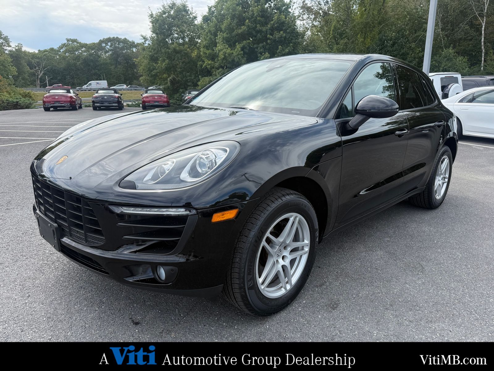2017 Porsche Macan Base photo 4