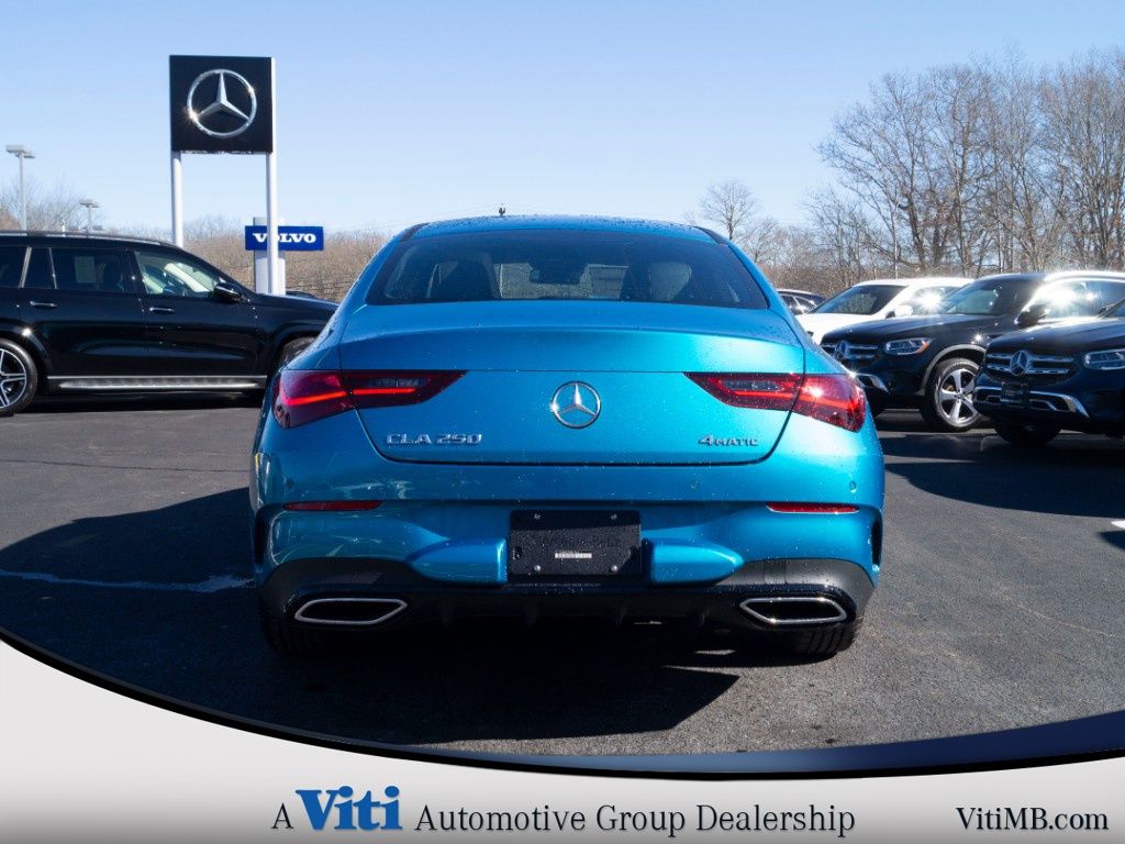 2024 Mercedes Benz CLA 250 photo 4