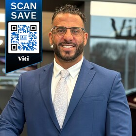 Staff member Maurice Lowman | Sales Consultant from ab2793f274ed