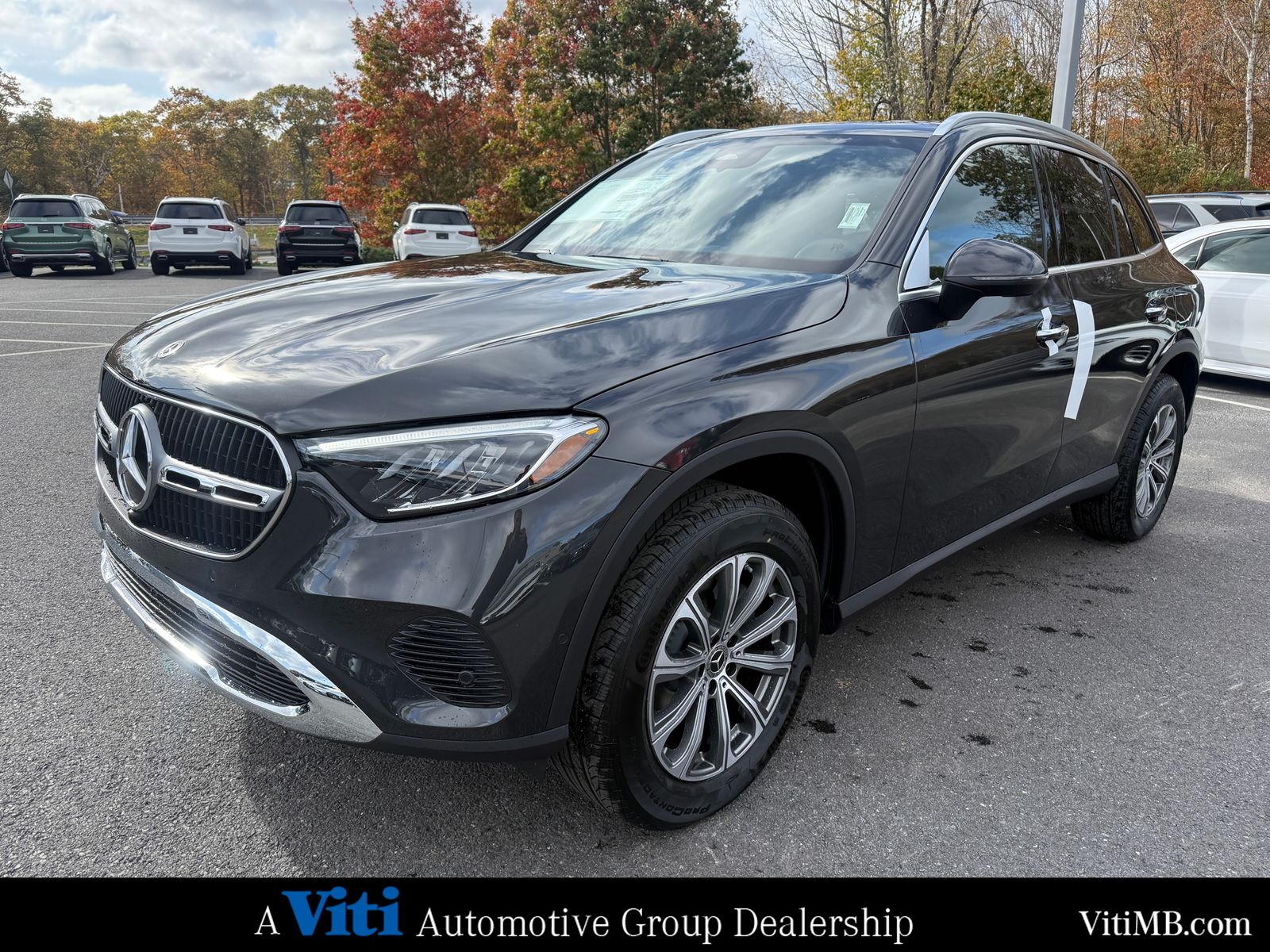 2026 Mercedes Benz GLC 300 4MATIC photo 4